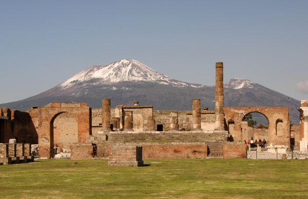 pompeii.2